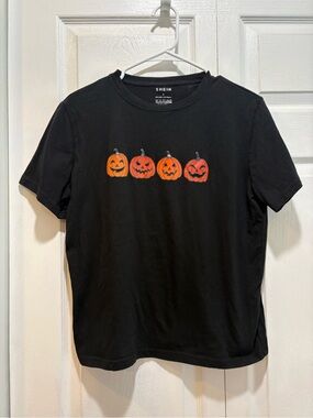 SHEIN Halloween Pumpkin Jack O Lantern Black Short Sleeve T-Shirt - Size Large